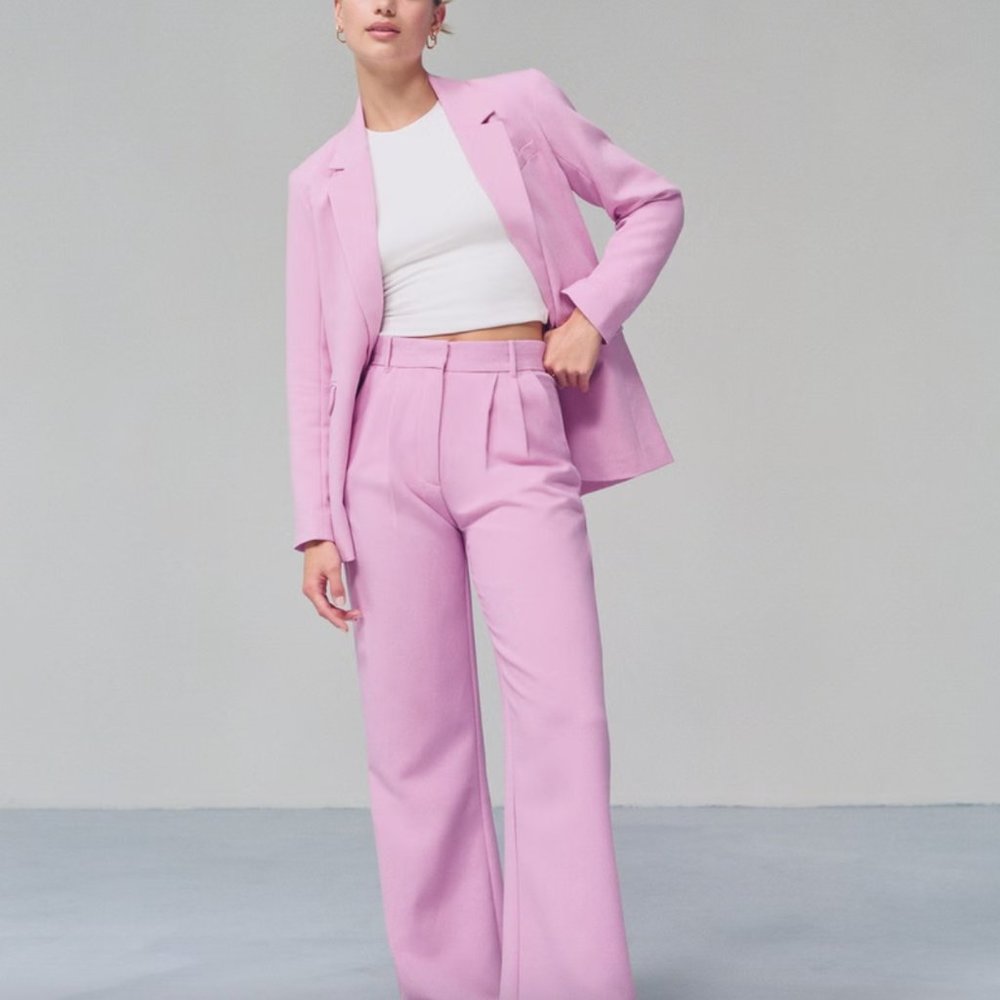 A&F Sloane Tailored Pant - Pink